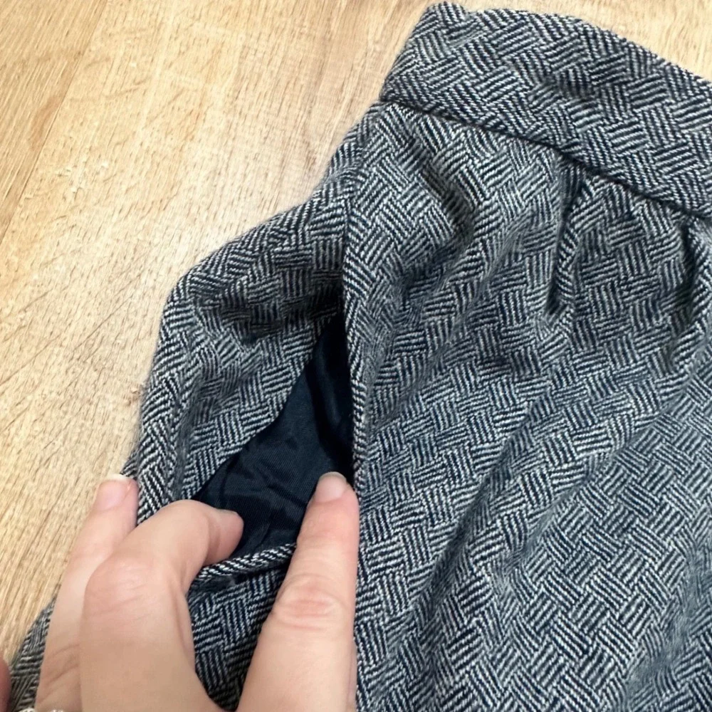 PENDLETON | Women's Vintage Wool‎ Blend Gray Herringbone Tweed Skirt, Size 6